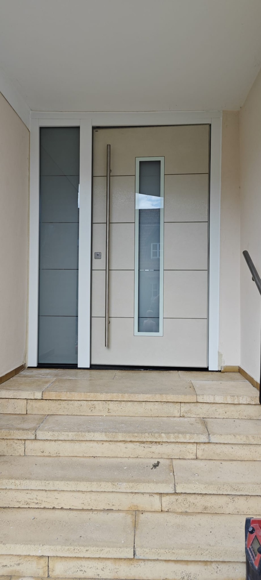 Tausch einer Eingangstüre Tausch einer Eingangstüre