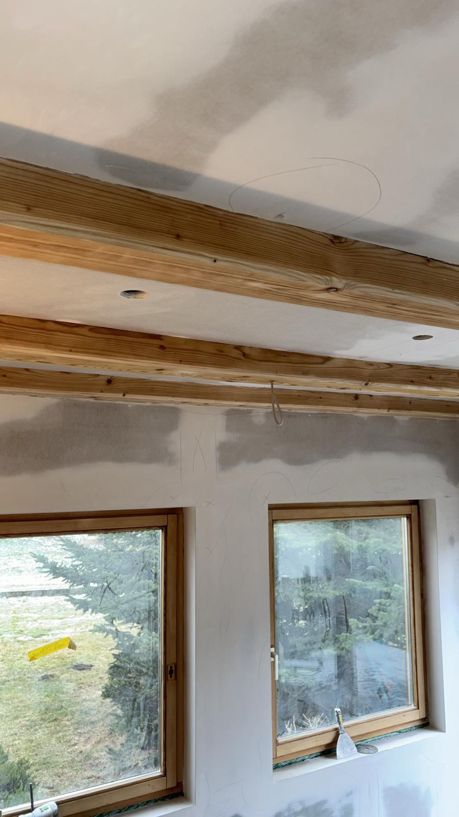 Spachtel- und Schleifarbeit Spachtel- und Schleifarbeit